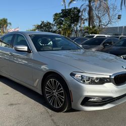 2019 BMW 5 Series 530i
