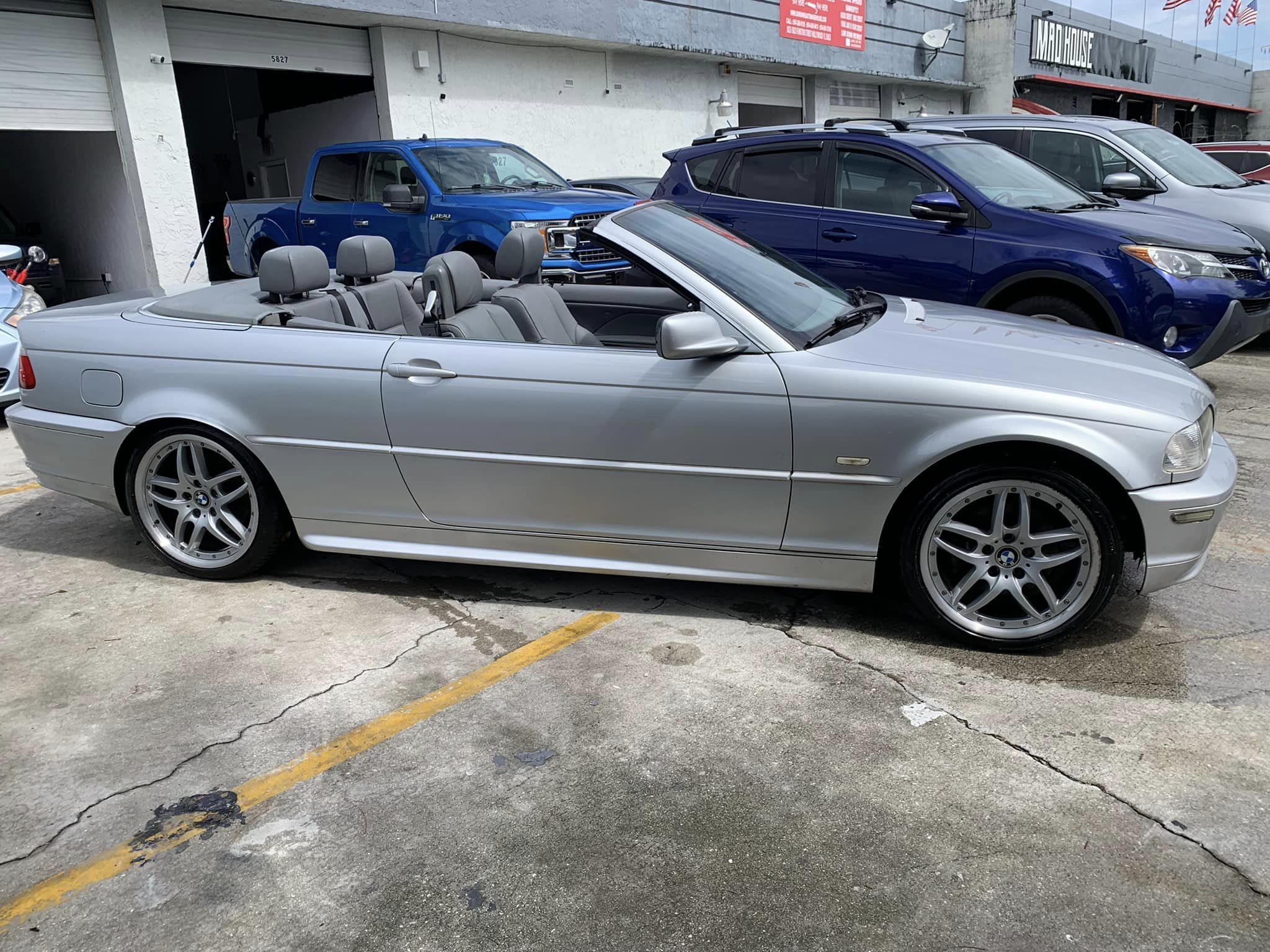 2001 BMW 325Ci