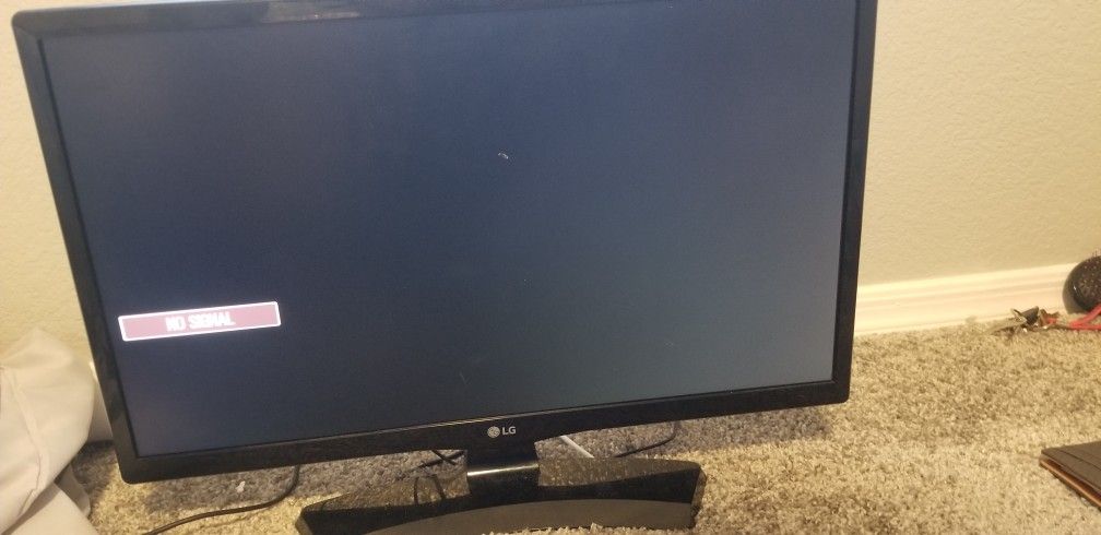 LG 19" flatscreen TV $10 o.b.o.