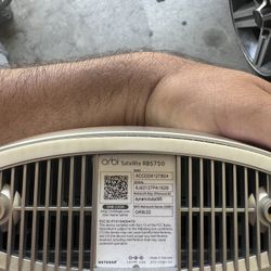 Orbi Satellite 