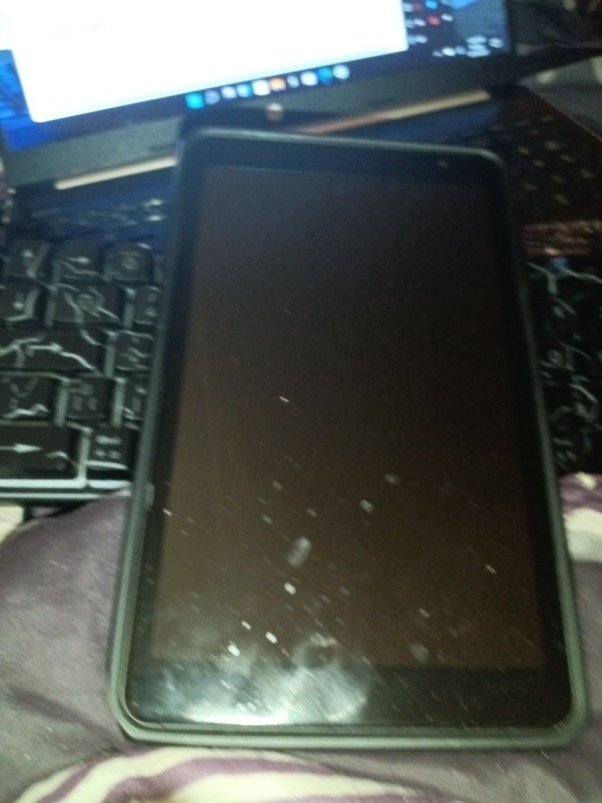 Blu 8" In Tablet