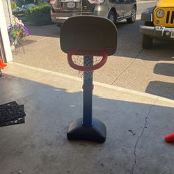 Kid’s Basketball Hoop