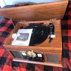 Victrola Hawthorne 7-in-1 Record Player 
