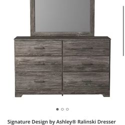 Dresser 