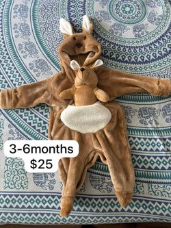 Baby kangaroo outfit 3-6 months