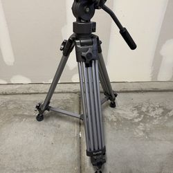 ravelli professional tripod for cameras or video camera
