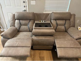 Steve Silver Tyson Recliner Sofa