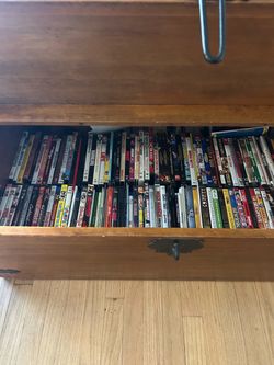Large Lot of DVDs – 100+ Movies