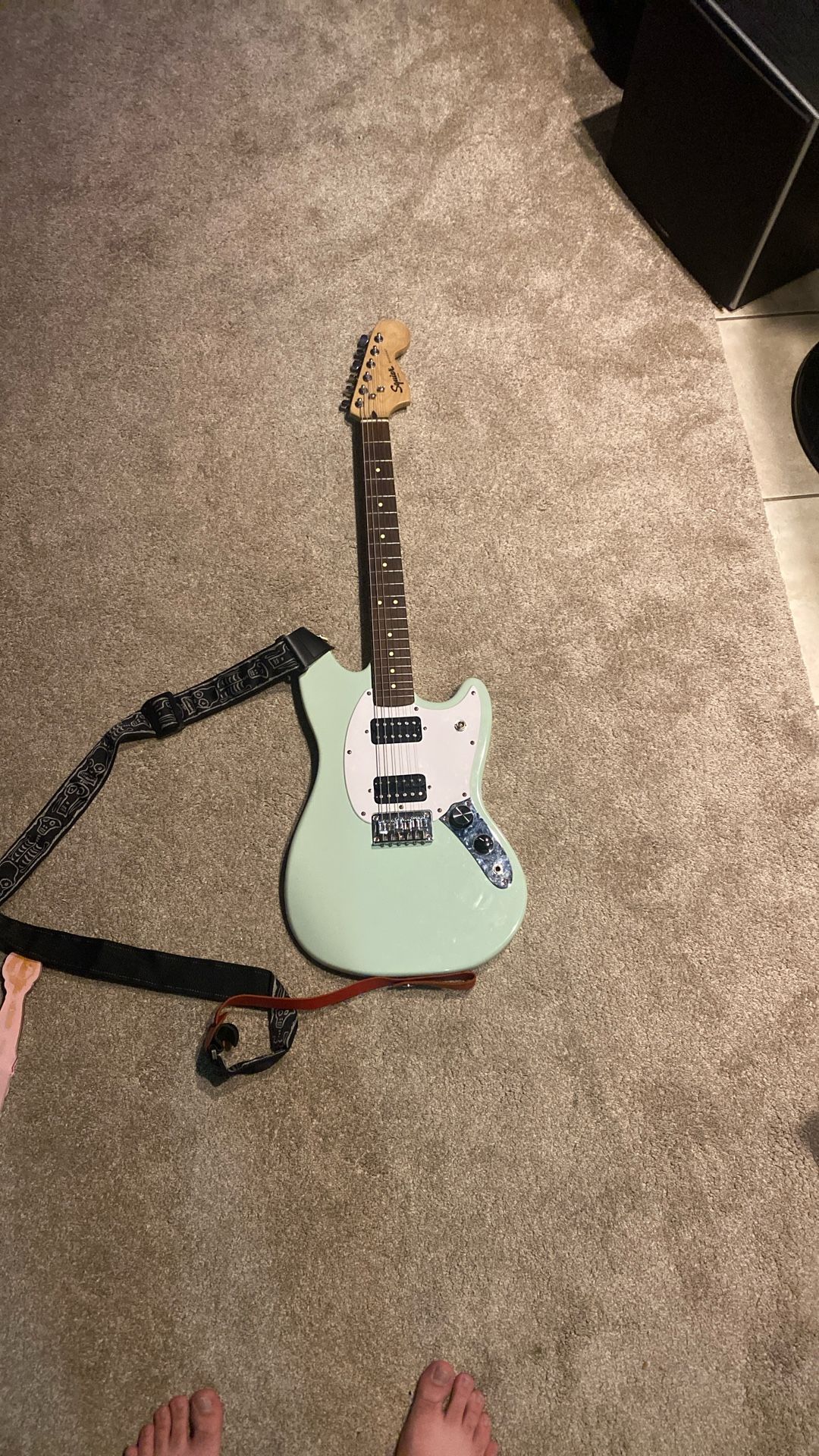 Squier Mustang HH (TRYING TO GET RID OF)