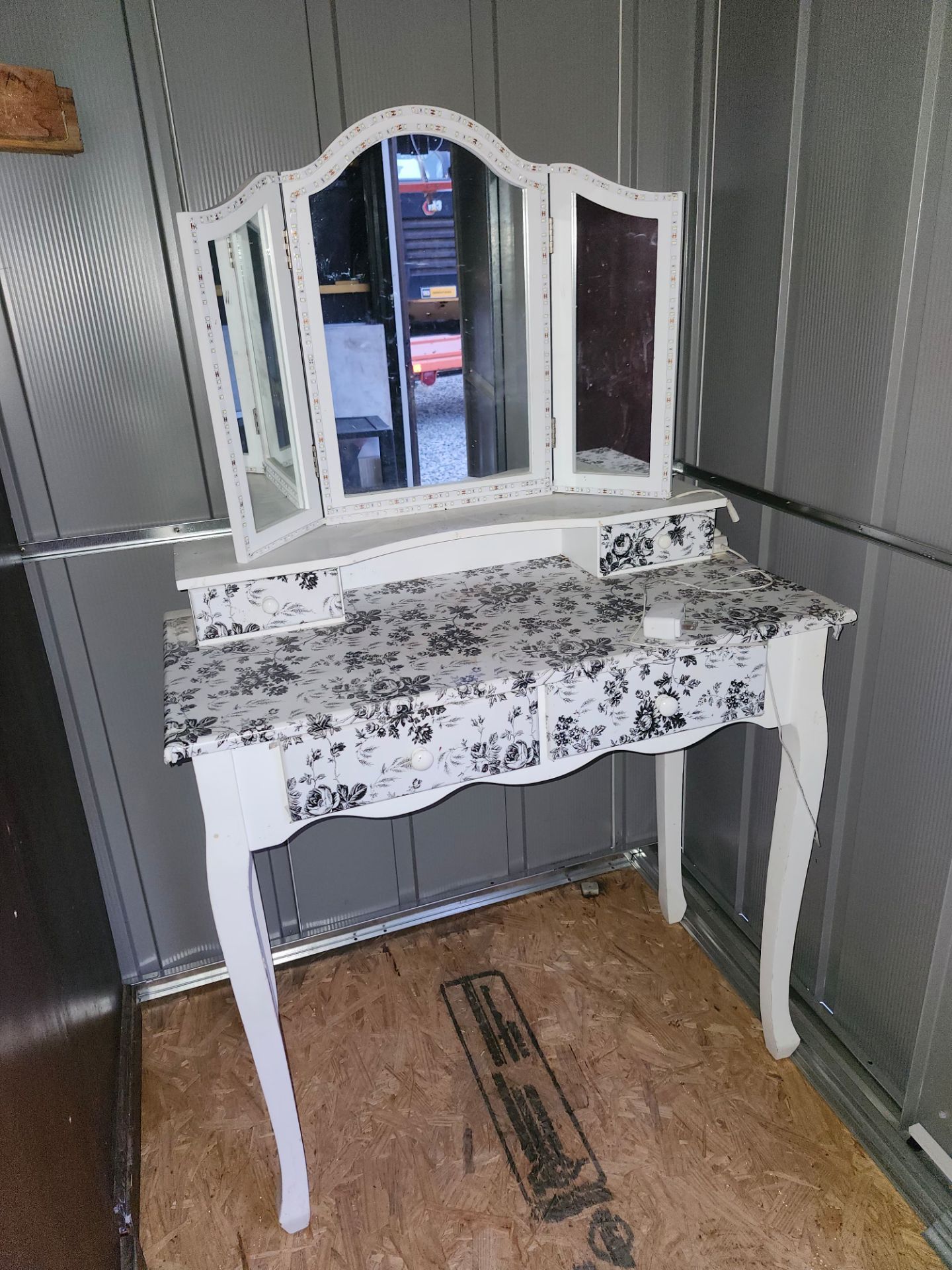 Vanity with led lights
