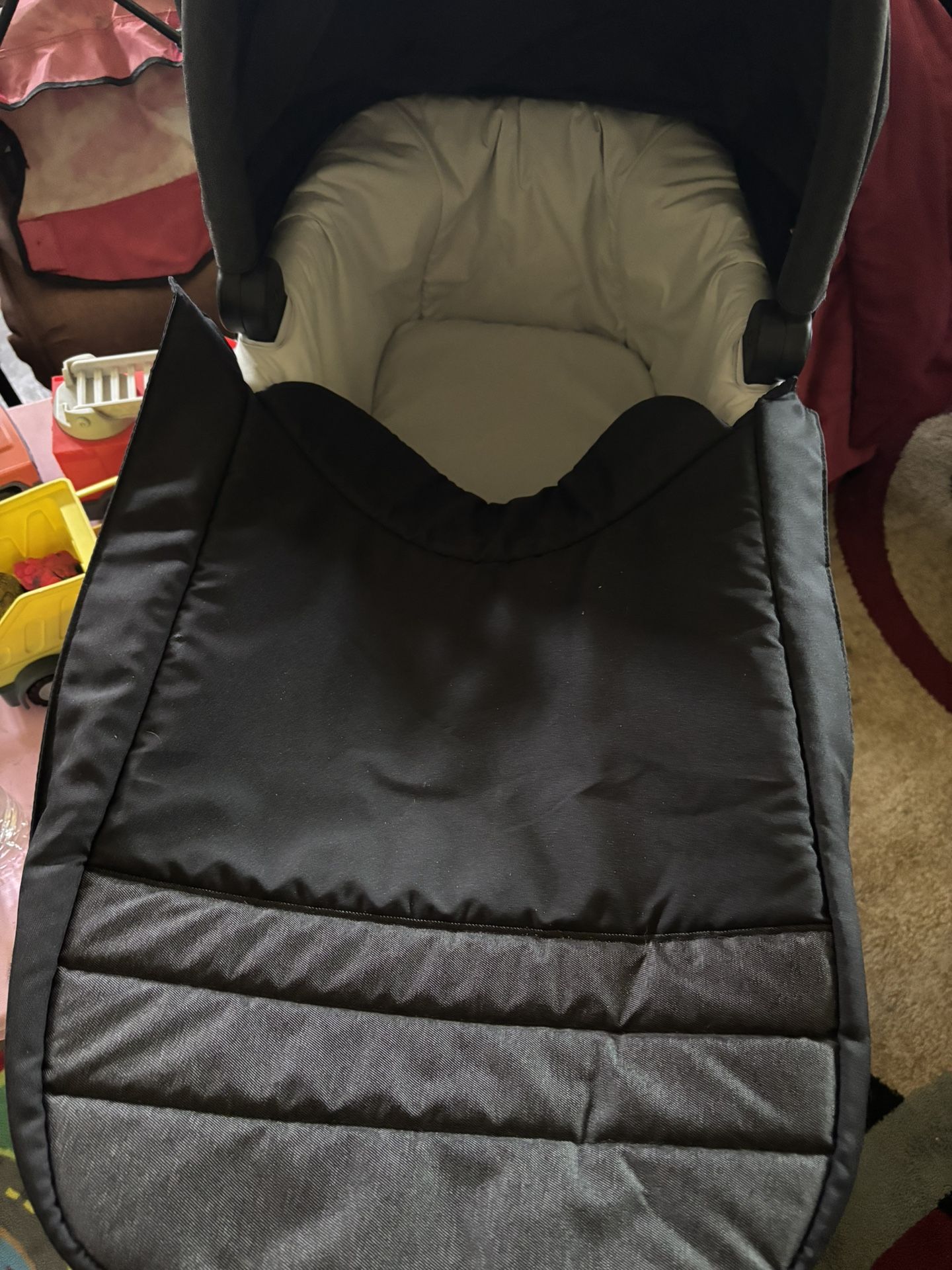 Graco Carry Cot