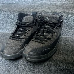 12’s Jordan Size 9