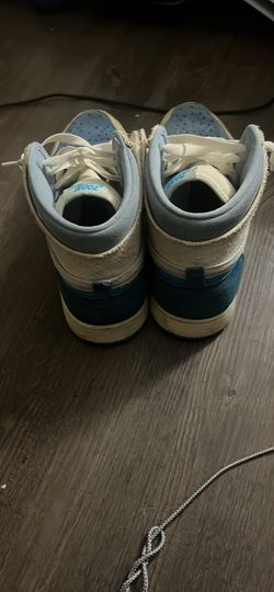 Size 12 men Nike zoom Jordan ones