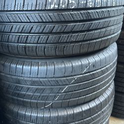 Set Of Tires (4) 205-65-16 Michelin