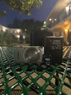 Canon PowerShot ELPH 180 20MP Digital Camera