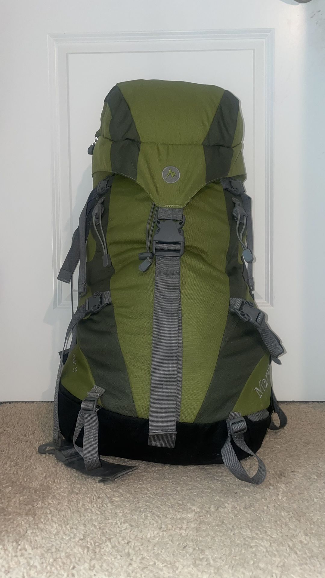 Marmot Aspen 35 GreenGray Internal Frame Hiking Camping Backpack