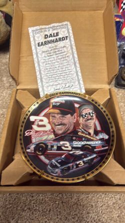 Iconic number 3 authentic highly collectible plate