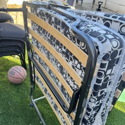 Foldable Bed