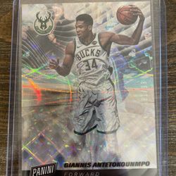 2019 Panini Cyber Monday Future Franes Giannis Antetokounmpo 81/99 Mint Rare