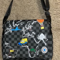 LV Crossbody Men 