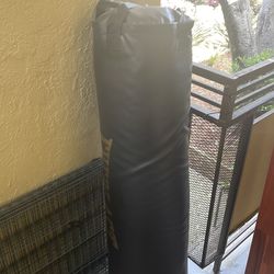 Heavy bag punching bag