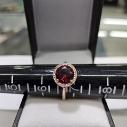 Halo Garnet Rose Gold 14k
