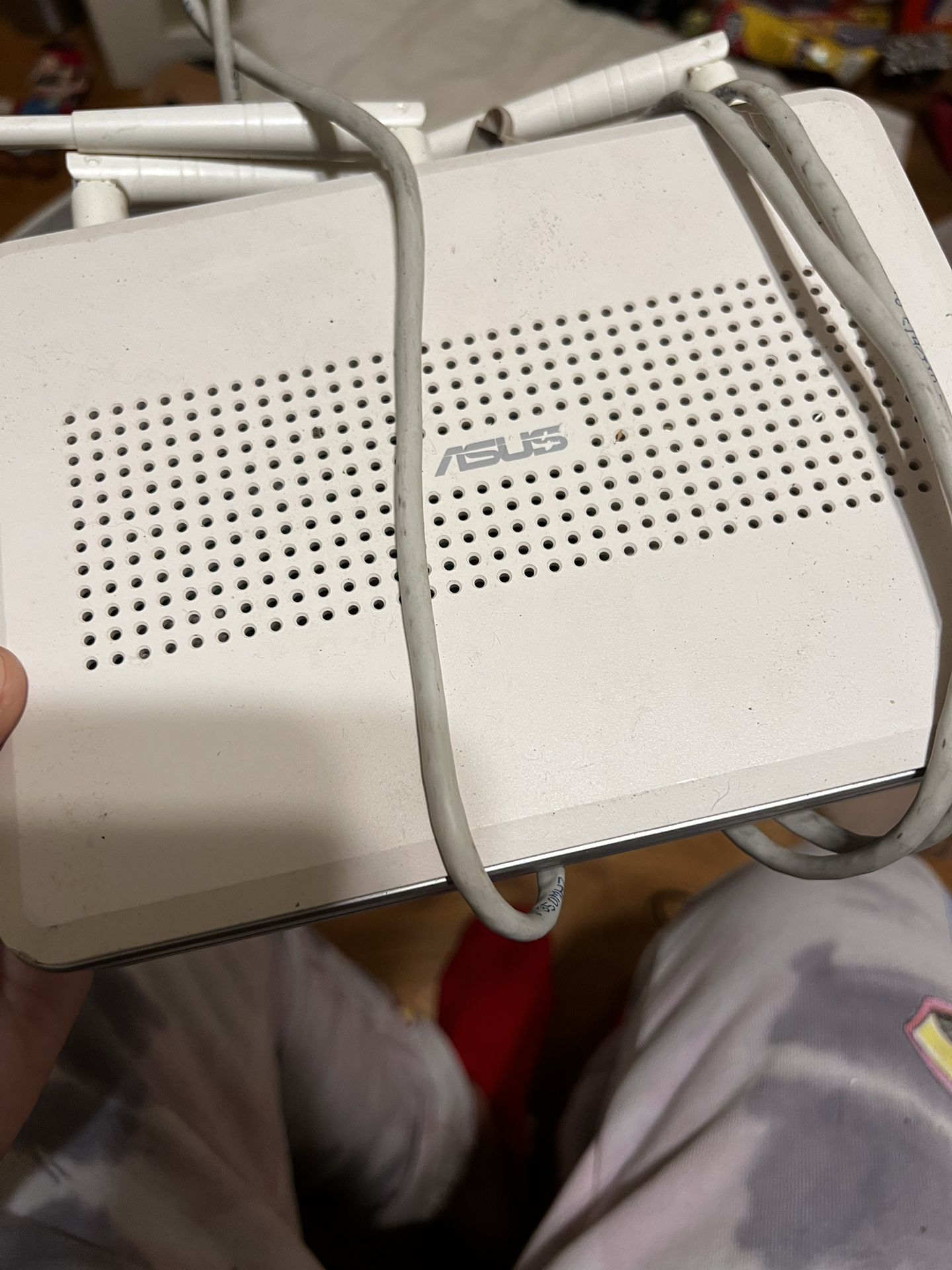 ASUS RT-N16 300 Mbps 4-Port Gigabit Wireless N Router