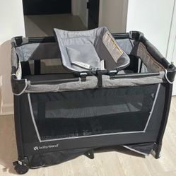 **ACCEPTING OFFERS** Baby Trend Nursery Center Playard 