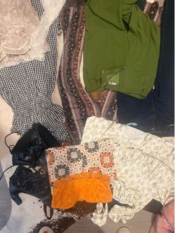 WOMENS/GIRL CLOTHING   xl-2xl (14-18)