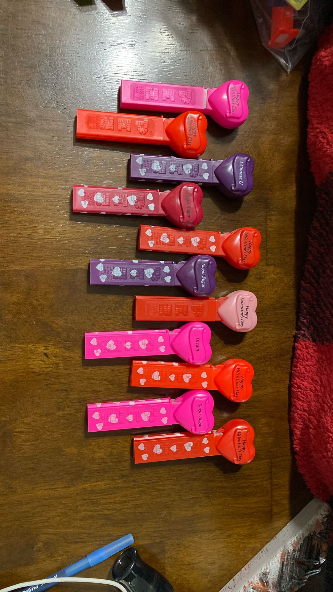 Lot 11 Vintage 1996 Valentine's Day Hearts Pez Dispenser No Feet Made in Hungary