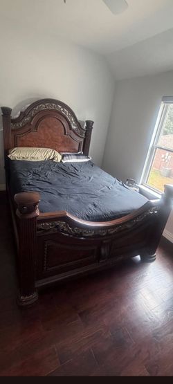 Queen wood bed frame