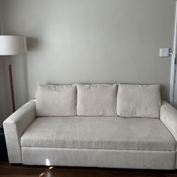 Sofa - Pullout Bed