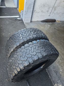 2 used tires Lt285 75r17 Bfgoodrich K02 $150.00
