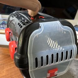 MOVING SALE! Pet Transport Crates -  Brand New, Stylish, and Spacious!