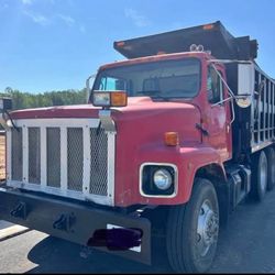 1996 international model F-2674 dump truck