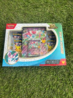 Pokémon 30th celebration ex box