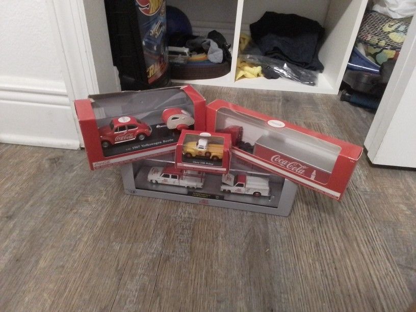 Coka Cola Colectable Cars