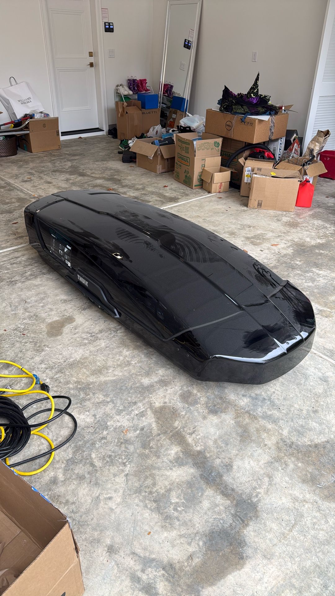 Never Used Thule Motion XT XL cargo Box