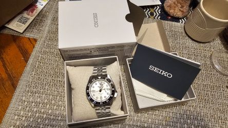Seiko 5 automatic SSK033