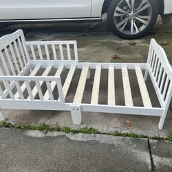 White Toddler Bed Frame