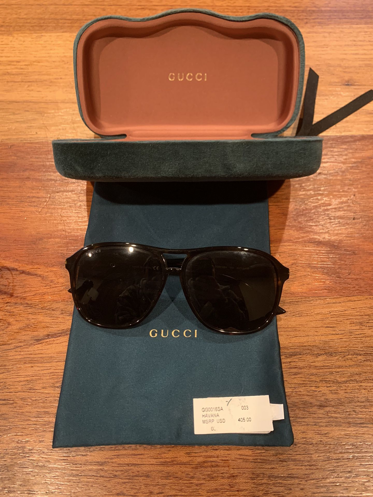Gucci sunglasses w Case And Dust Bag