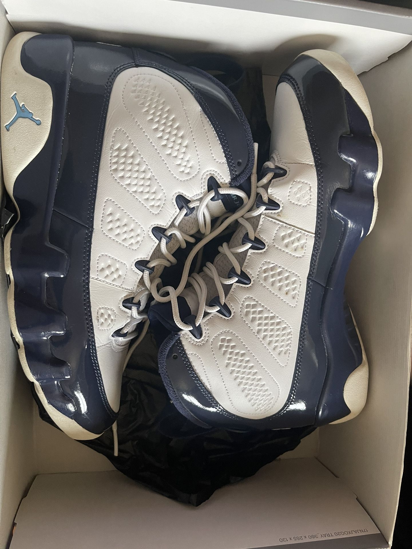 Unc Jordan Retro 9 Sz9.5