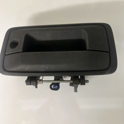 GMC OEM Tailgate Handle 