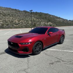 2024 Ford Mustang Gt Premium Performance