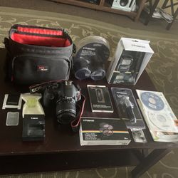 Canon Rebel T5 with many accessories