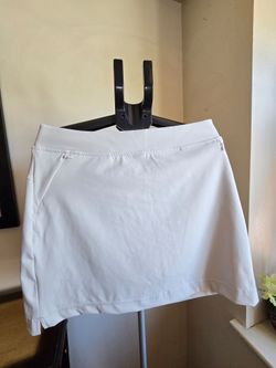 SKORT w pockets beige sz L