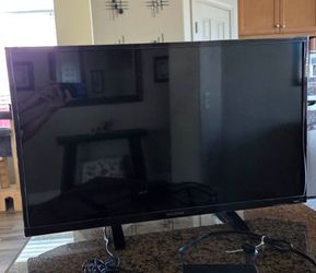 Insignia 24 inch tv