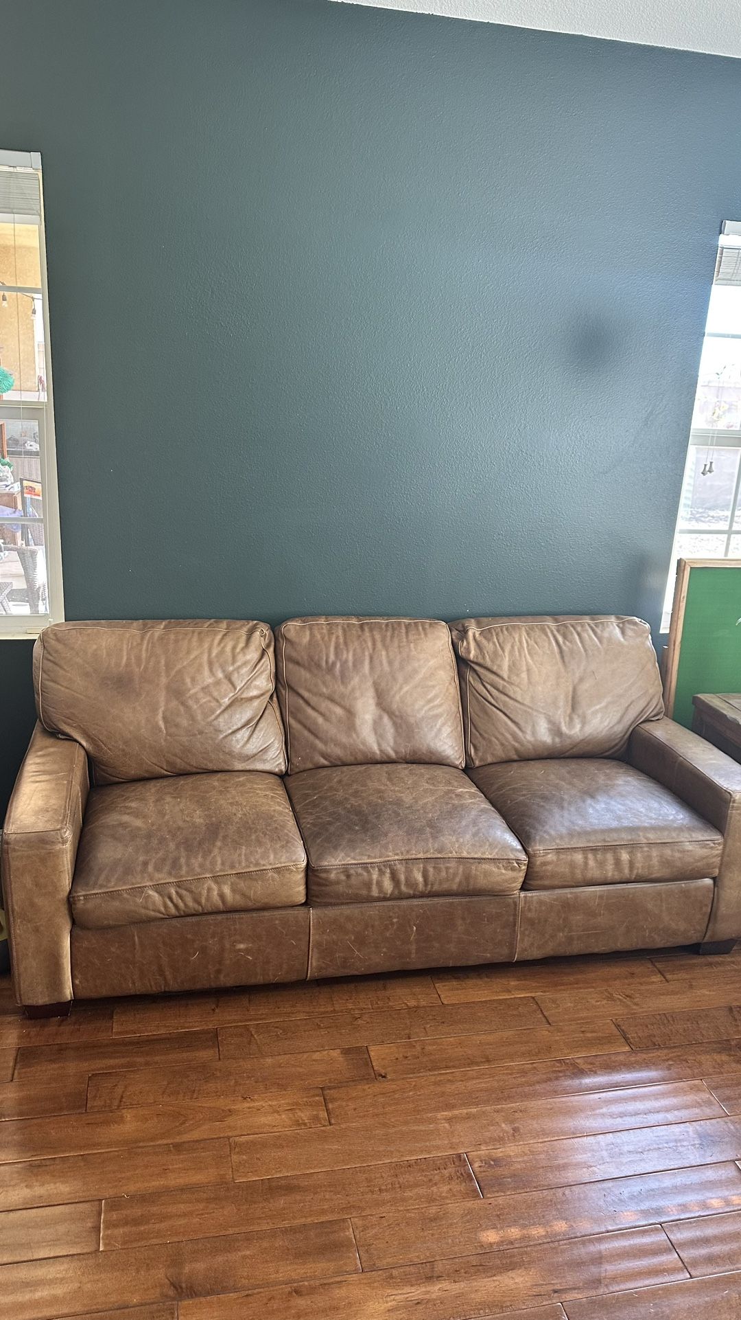 Genuine leather sofa X2