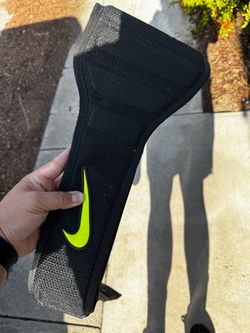 Nike weightlifting belt FREE