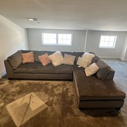 New Couch For Sale With Ottoman & Accent Pillows